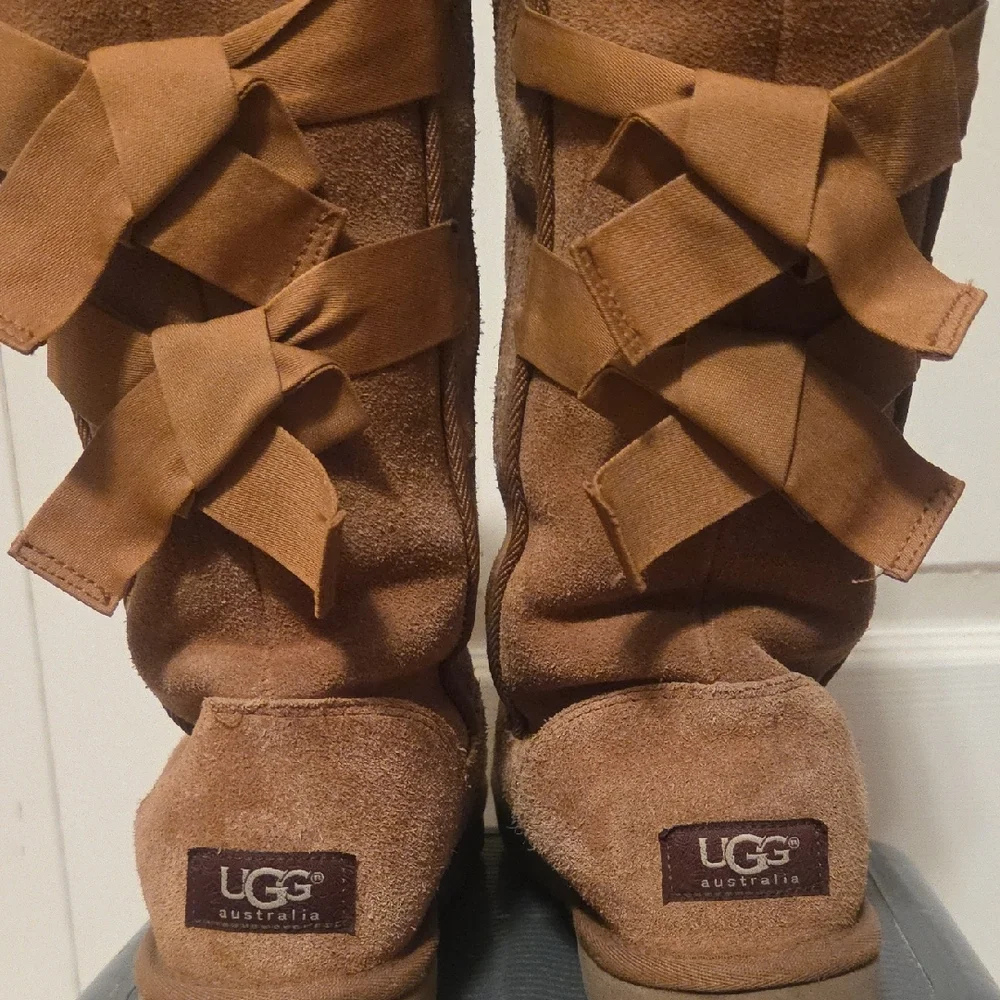 UGG Tan Suede Boots with Crisscross Ribbon - Picture 2 of 7